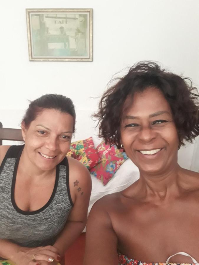 Perto Do Aeroporto De Salvador - Dona Pitanga Hostel Lauro de Freitas Exteriör bild