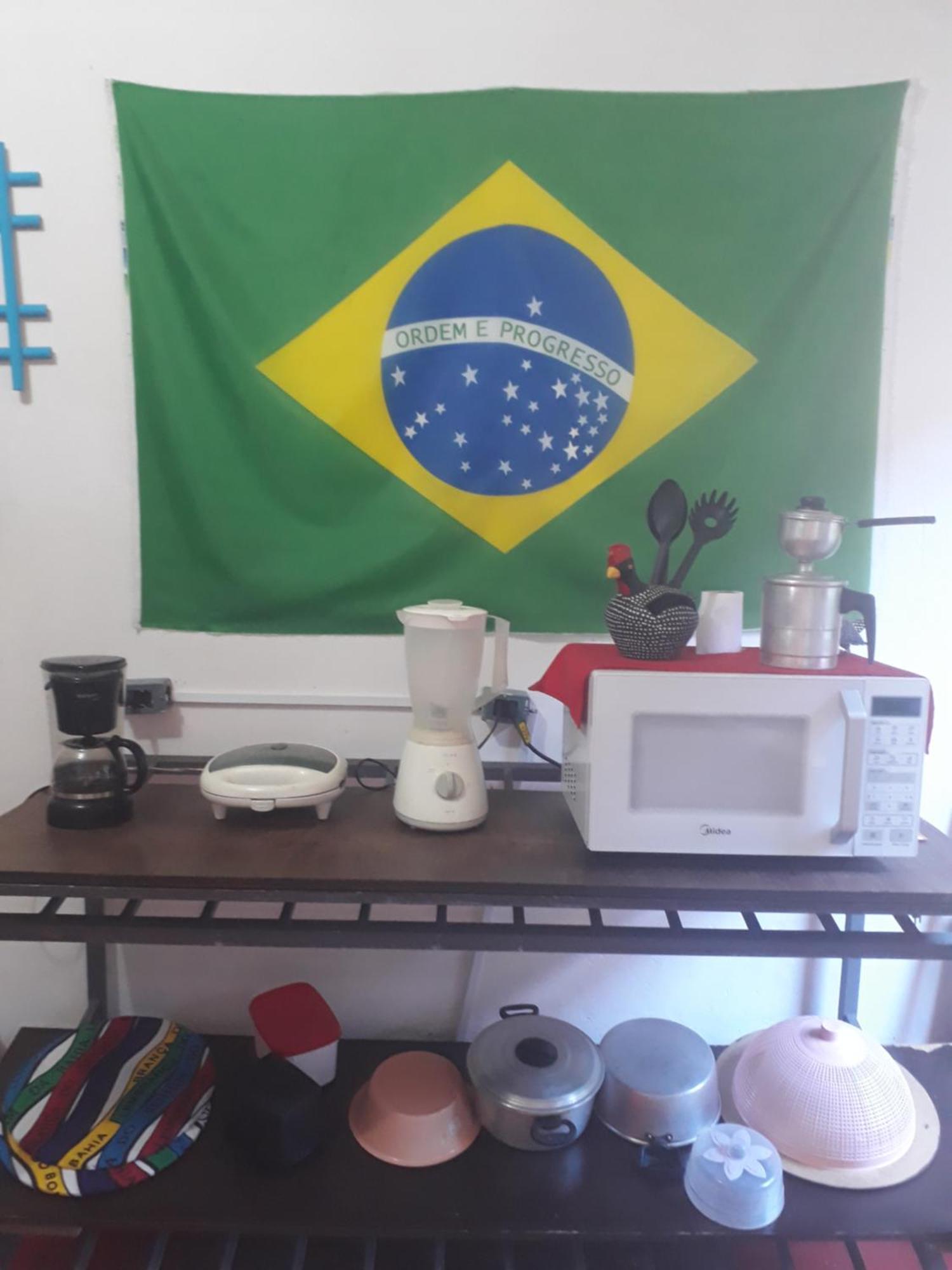 Perto Do Aeroporto De Salvador - Dona Pitanga Hostel Lauro de Freitas Exteriör bild
