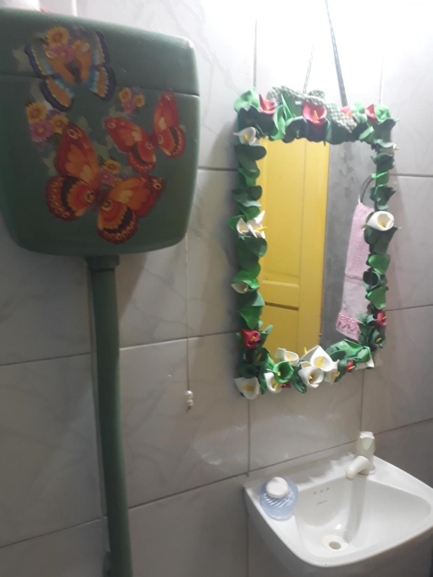 Perto Do Aeroporto De Salvador - Dona Pitanga Hostel Lauro de Freitas Exteriör bild